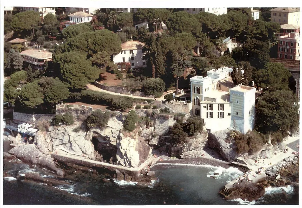 Castello Canevaro 쪼알리 이탈리아