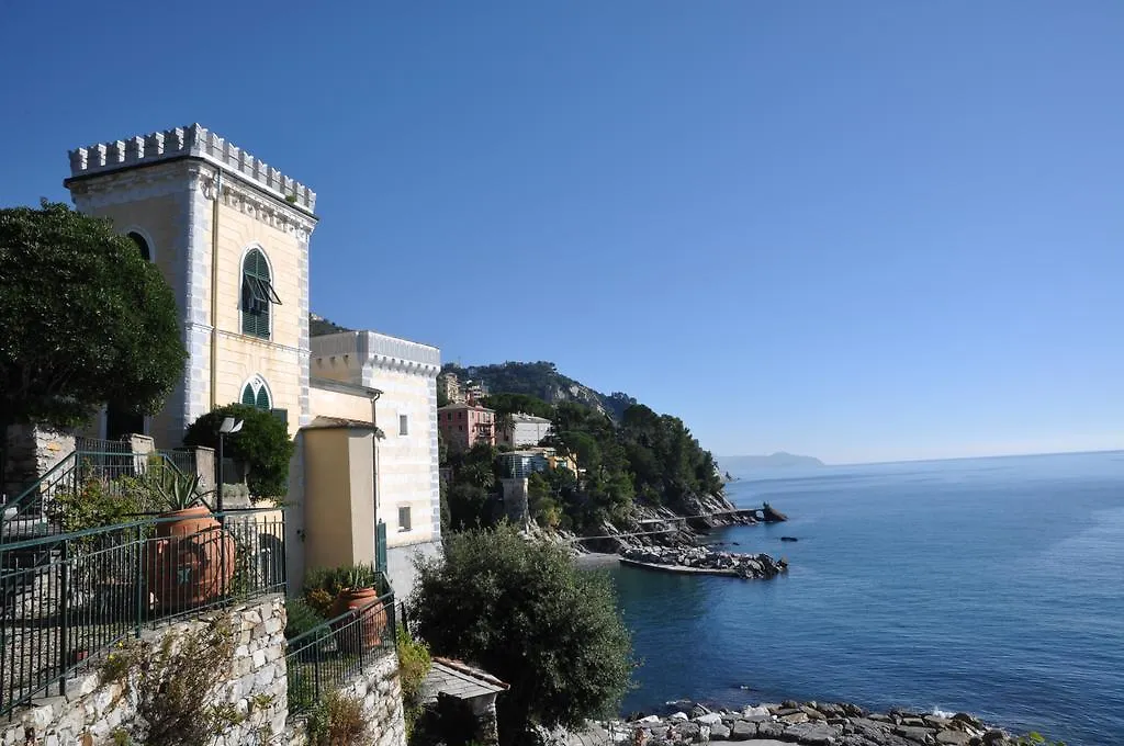 Castello Canevaro Aparthotel Zoagli