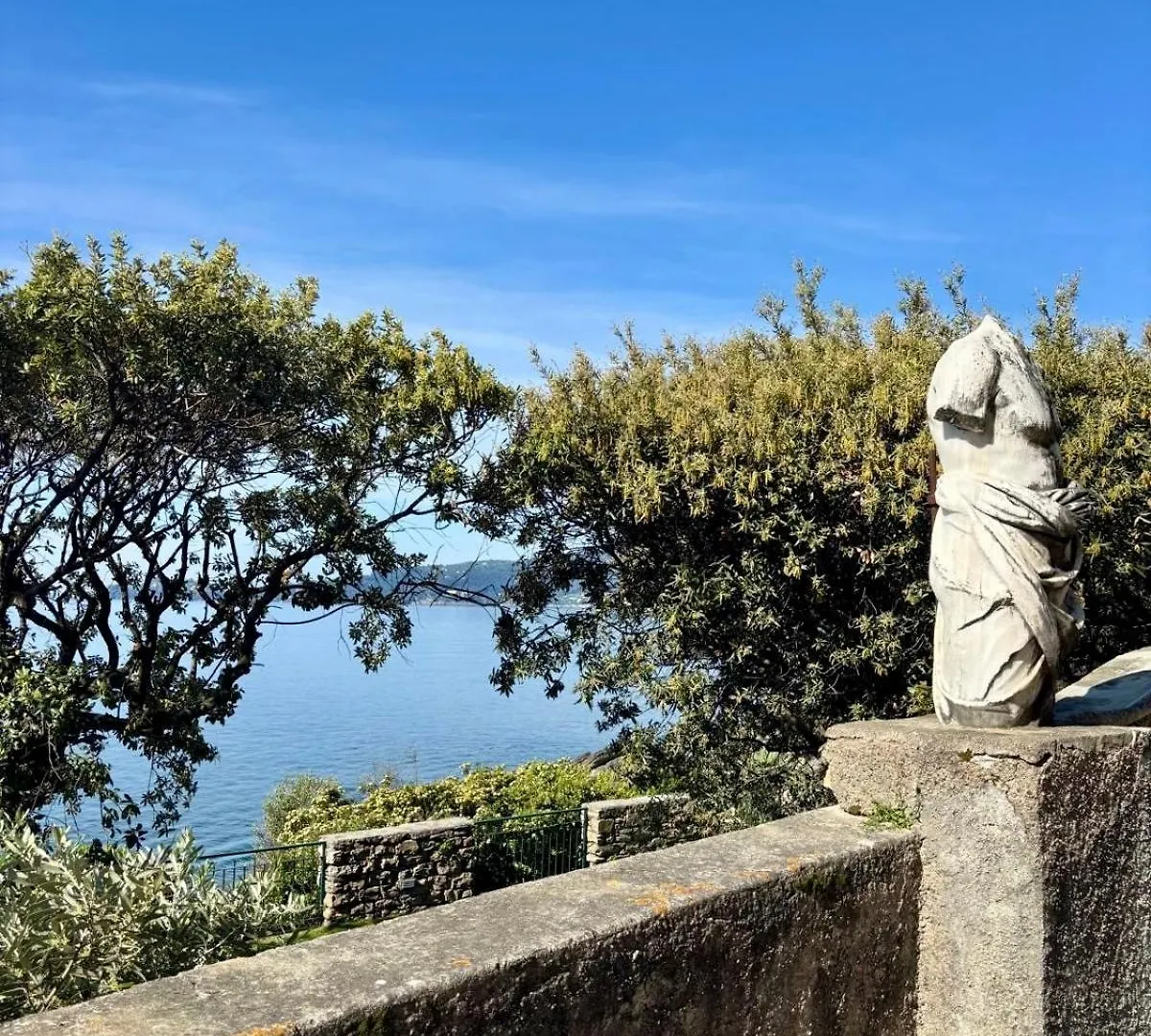 Castello Canevaro Aparthotel Zoagli Panzió
