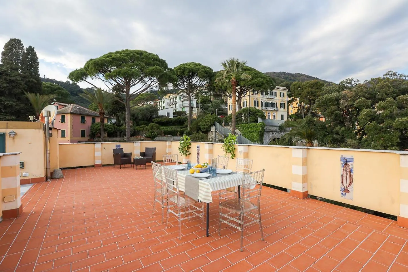 Castello Canevaro Aparthotel Zoagli 0*,