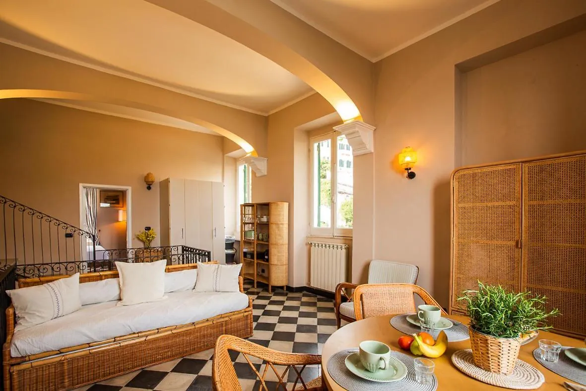Castello Canevaro Aparthotel Zoagli 0*,