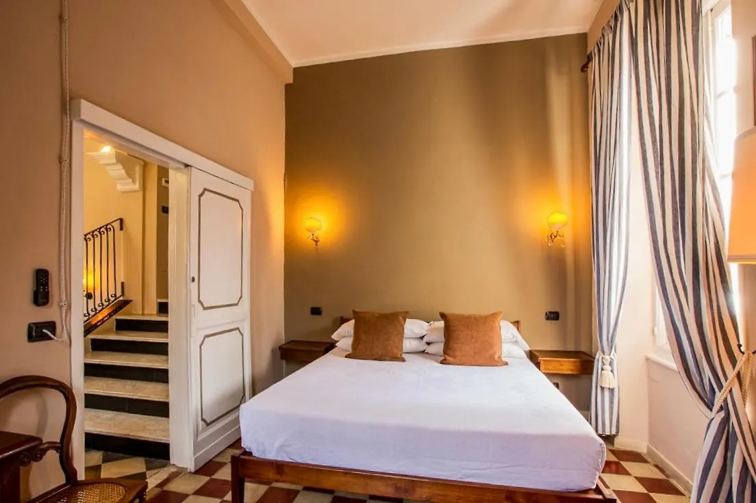 Castello Canevaro Aparthotel Zoagli Bed & Breakfast